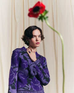 MIAOYAN24 autumn and winter purple knitted three-dimensional jacquard round neck tassel short wool top
